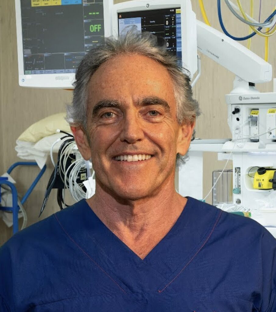 dr mark doyle breast body and facelift specialist plastic surgeon gold coast